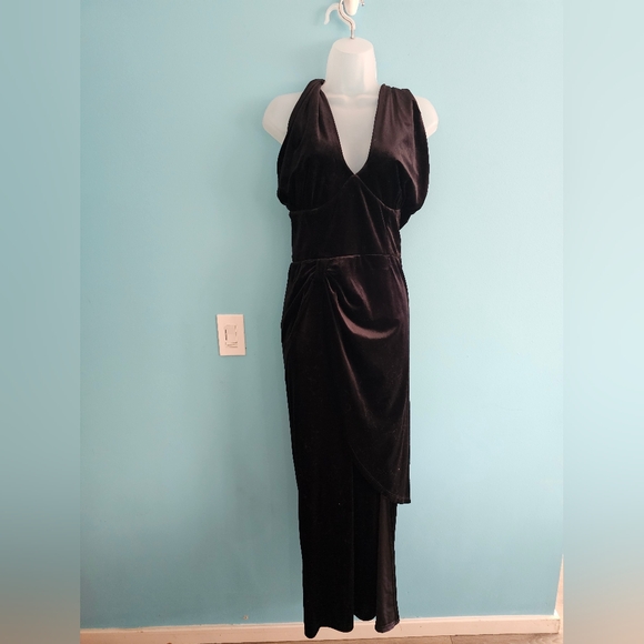 Vixen by Micheline Pitt Black Velvet Golden Era Dress - Picture 7 of 12